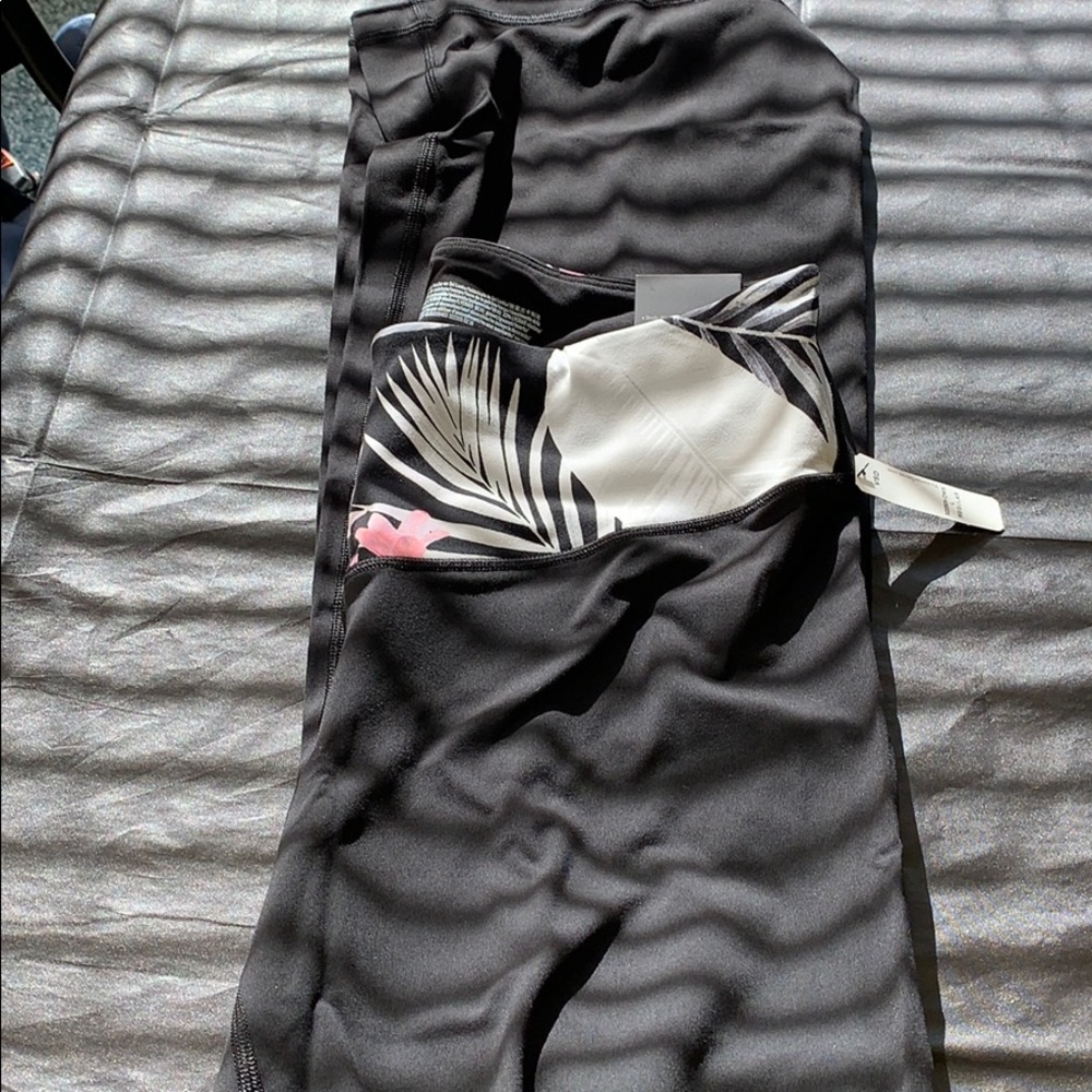 VSX | NWT | Yoga Pants Fold Over Floral Waist Band